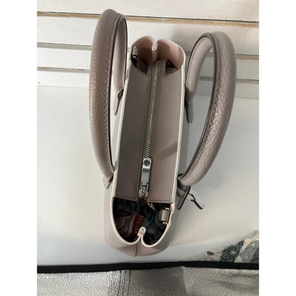 KATE SPADE GRAY PEBBLED LEAHTER WHTIE TRIM SMALL HANDBAG - Picture 13 of 16